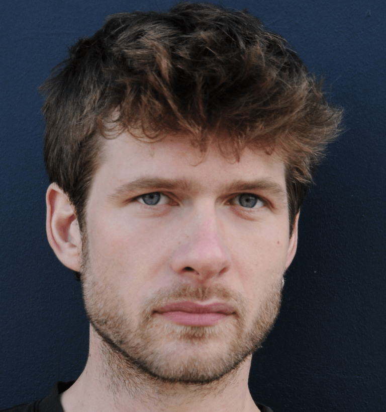 001_leoMathey_StefanKlüterPhoto_MulhollamndTM_profil2